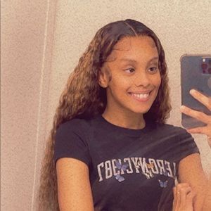 Meet your Posher, Shelley